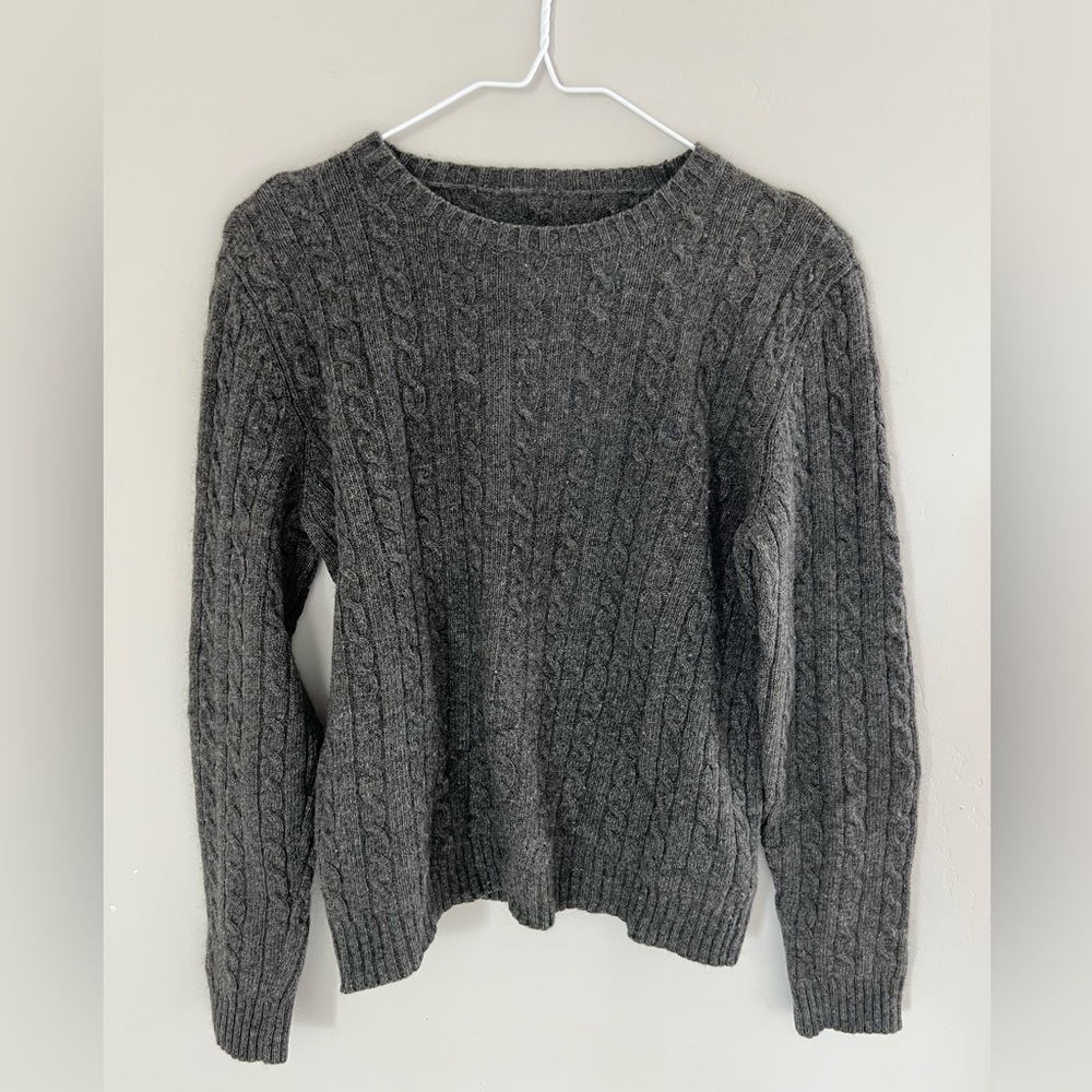 Grey sweater